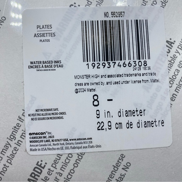 Monster High Iridescent Party Lunch Dinner Plates Birthday Supplies 24 Count - Picture 3 of 6